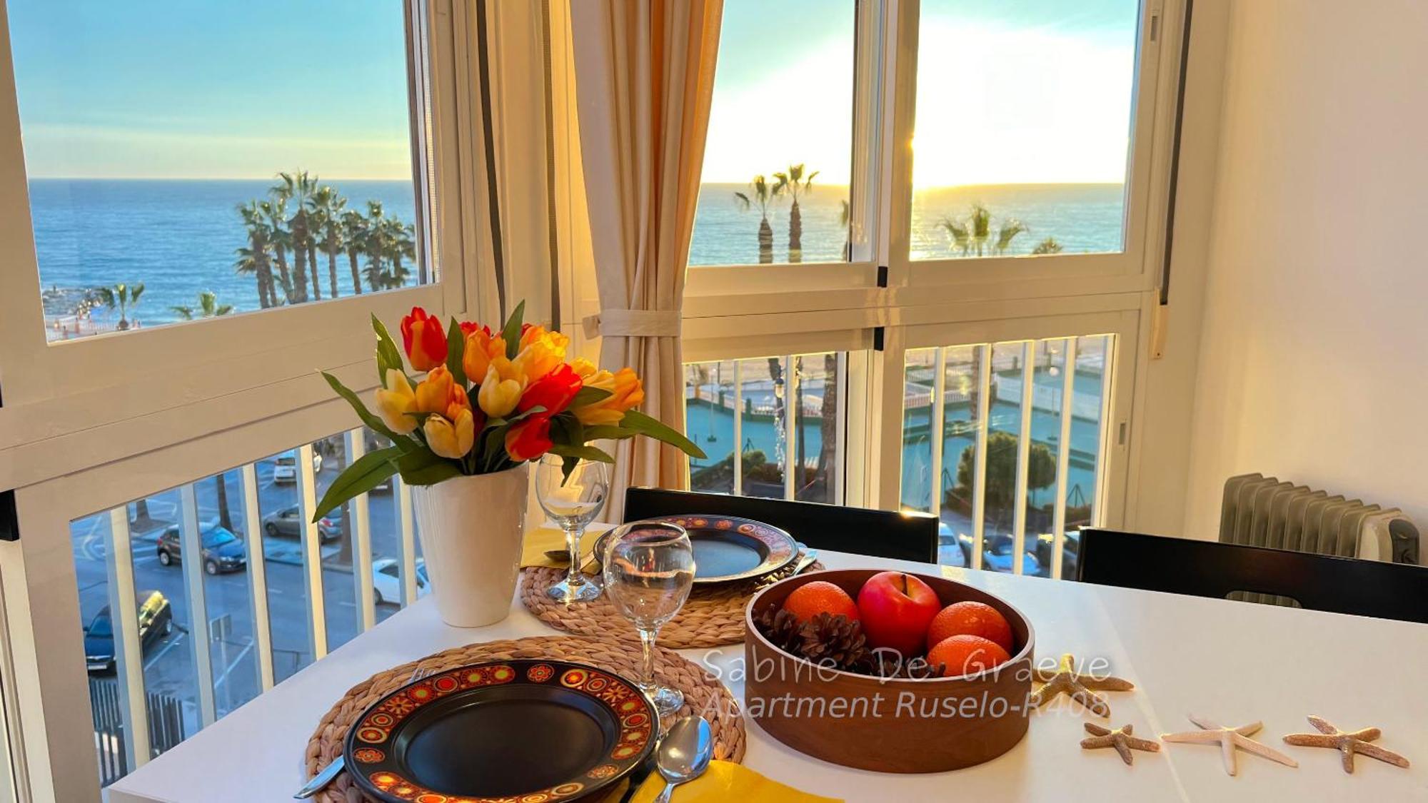 Love Nest By The Sea Wake Up With Ocean Views In Every Room Ruselo R408 Torrox Eksteriør bilde