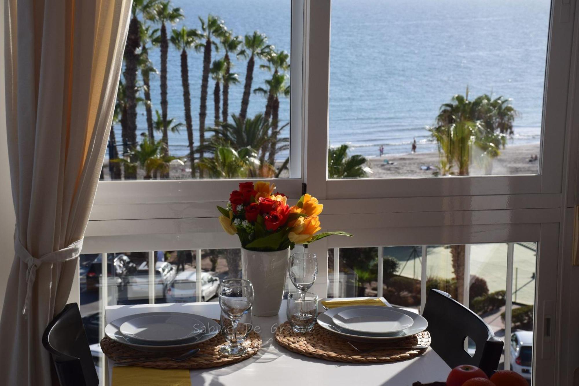 Love Nest By The Sea Wake Up With Ocean Views In Every Room Ruselo R408 Torrox Eksteriør bilde