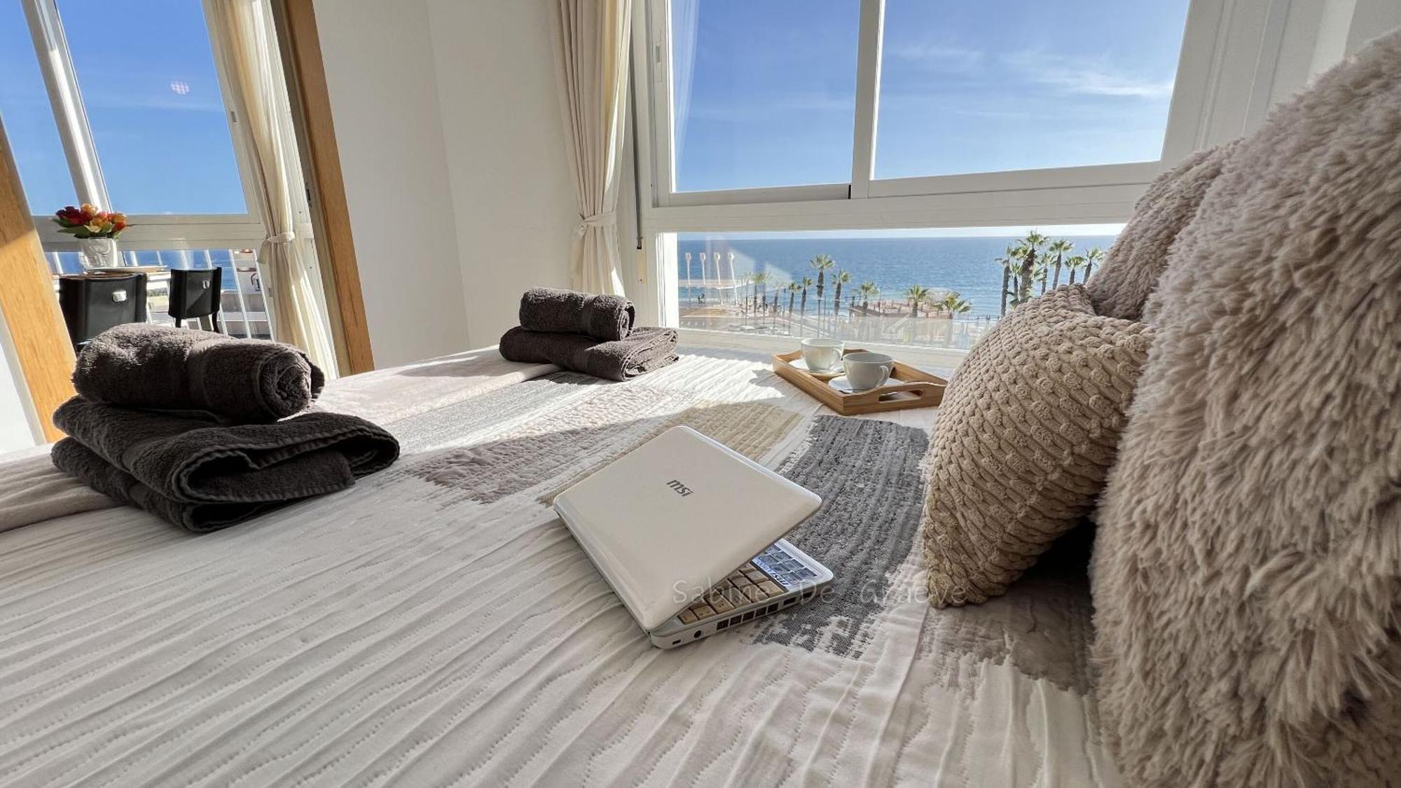 Love Nest By The Sea Wake Up With Ocean Views In Every Room Ruselo R408 Torrox Eksteriør bilde