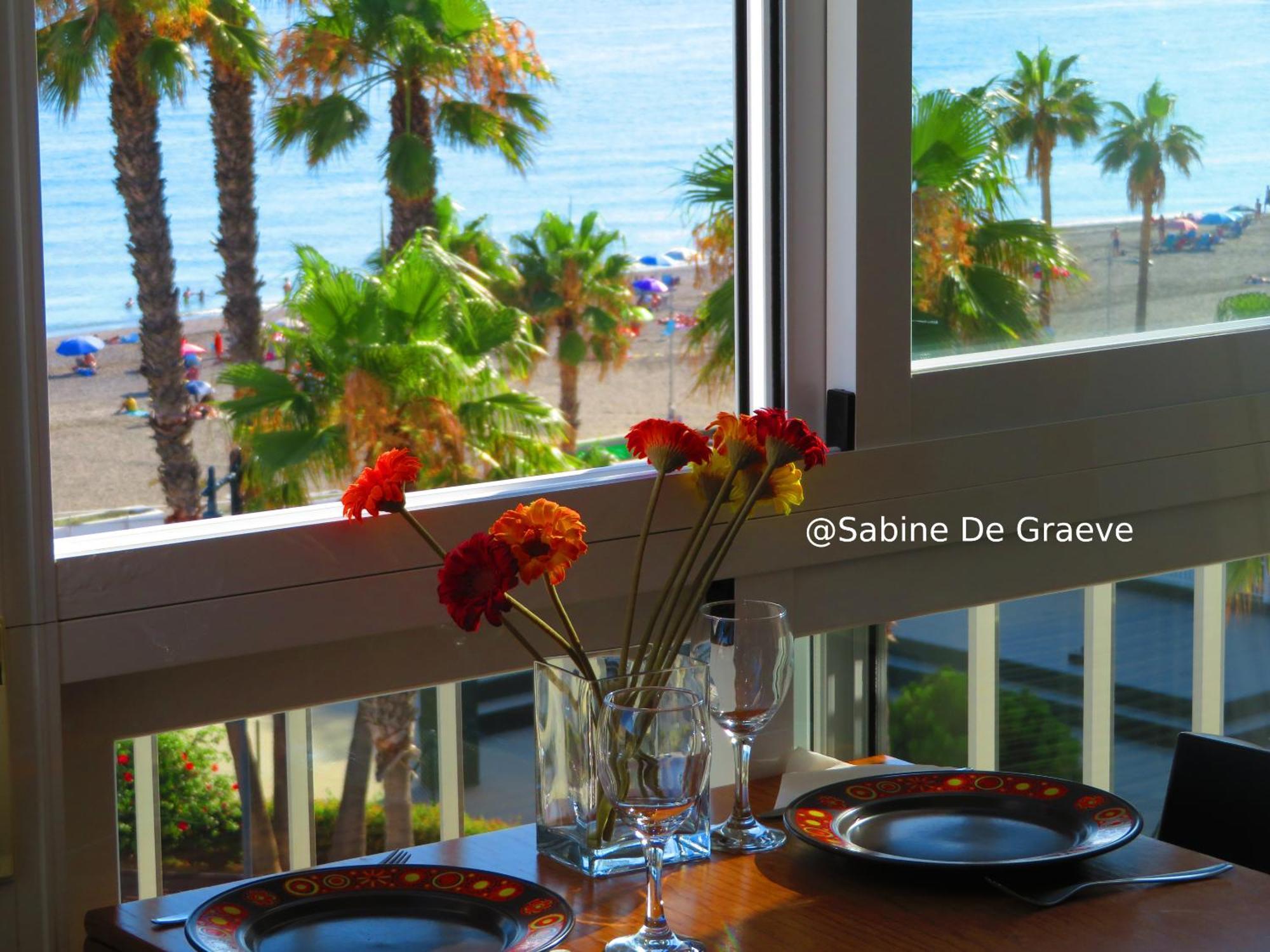 Love Nest By The Sea Wake Up With Ocean Views In Every Room Ruselo R408 Torrox Rom bilde