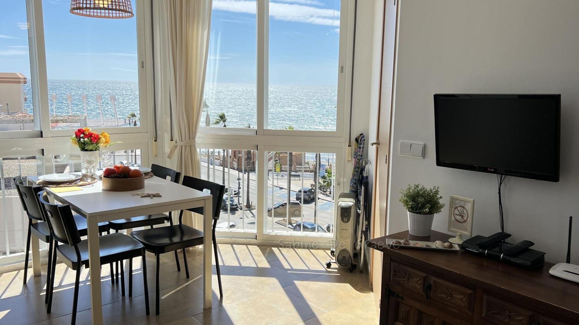 Love Nest By The Sea Wake Up With Ocean Views In Every Room Ruselo R408 Torrox Eksteriør bilde
